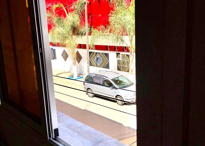 Moderno Apartamento En El Centro , A 3 Min Del Mar Llll